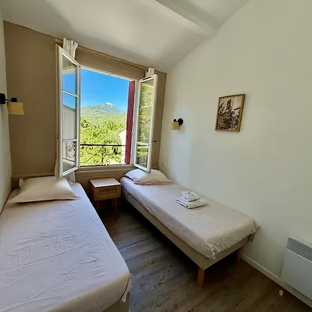 Les Restanques 3 Bedroom Leona 別荘
