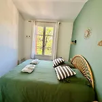 Les Restanques 3 Bedroom Leona *