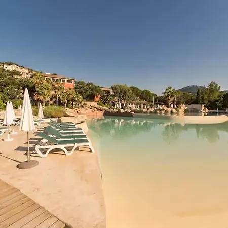 Les Restanques 3 Bedroom Leona * Grimaud