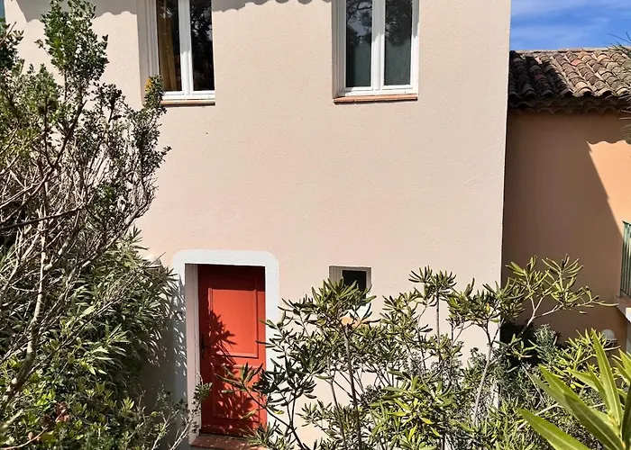 Les Restanques 3 Bedroom Leona *