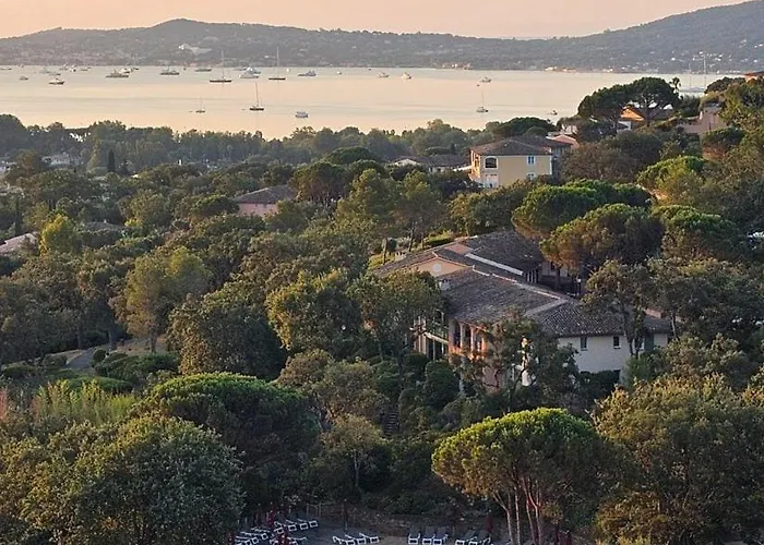 Les Restanques 3 Bedroom Leona * Grimaud