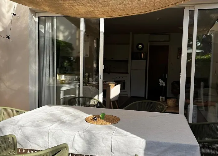 度假居 Les Restanques 3 Bedroom Leona *