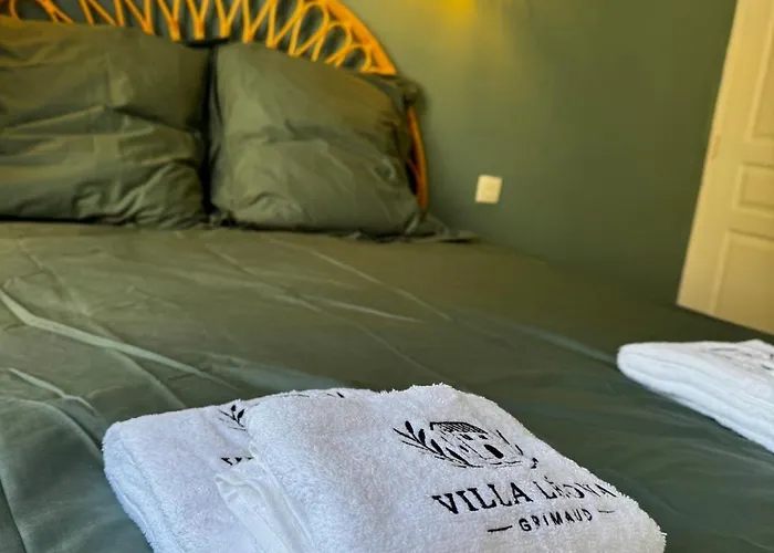 度假居 Les Restanques 3 Bedroom Leona 格里莫