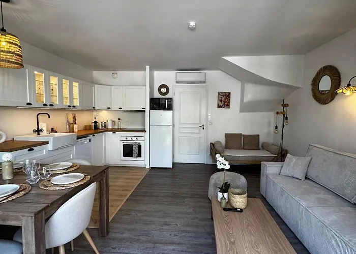 Les Restanques 3 Bedroom Leona Grimaud
